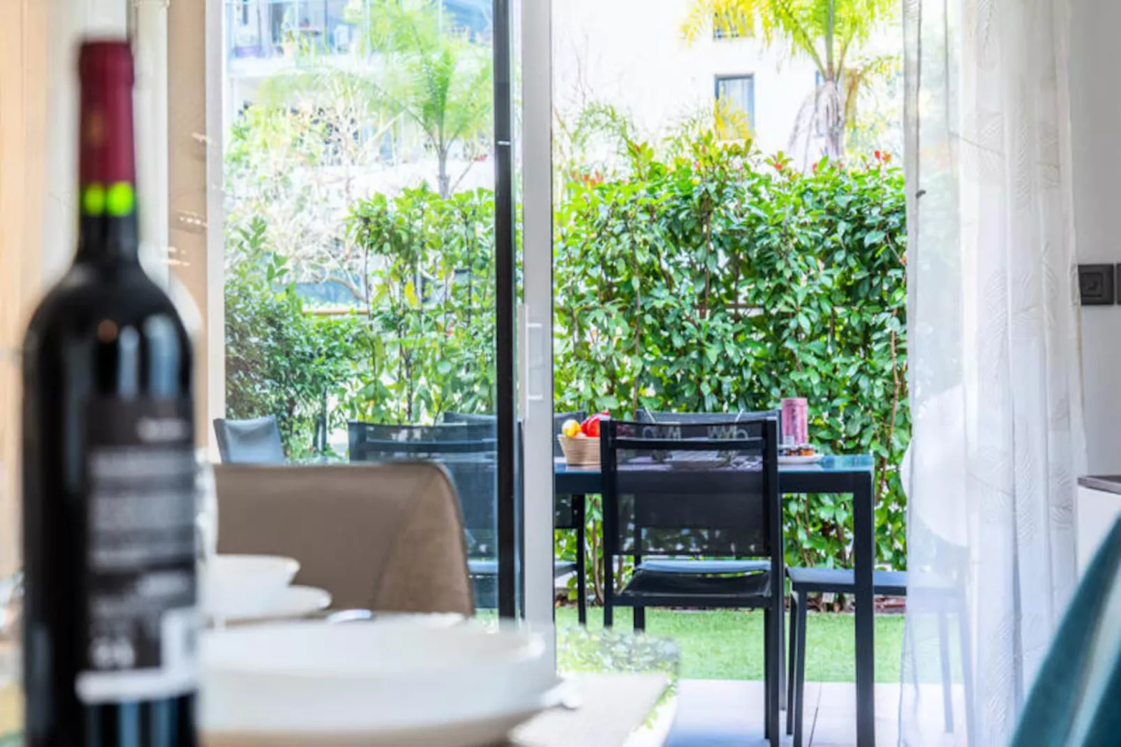 Résidence Rez-de-jardin Palm Beach, Piscine, Plages &agrave; Pied-Niet-getagd