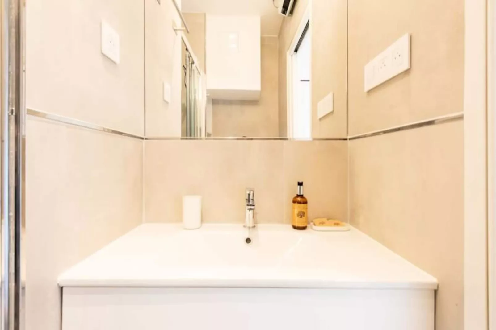 Résidence 2p Au Calme Proche Centre Cannes-Niet-getagd