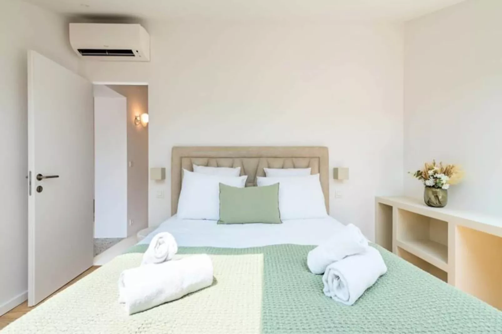 Résidence 4p Duplex Mansardé, Cœur De Cannes-Niet-getagd