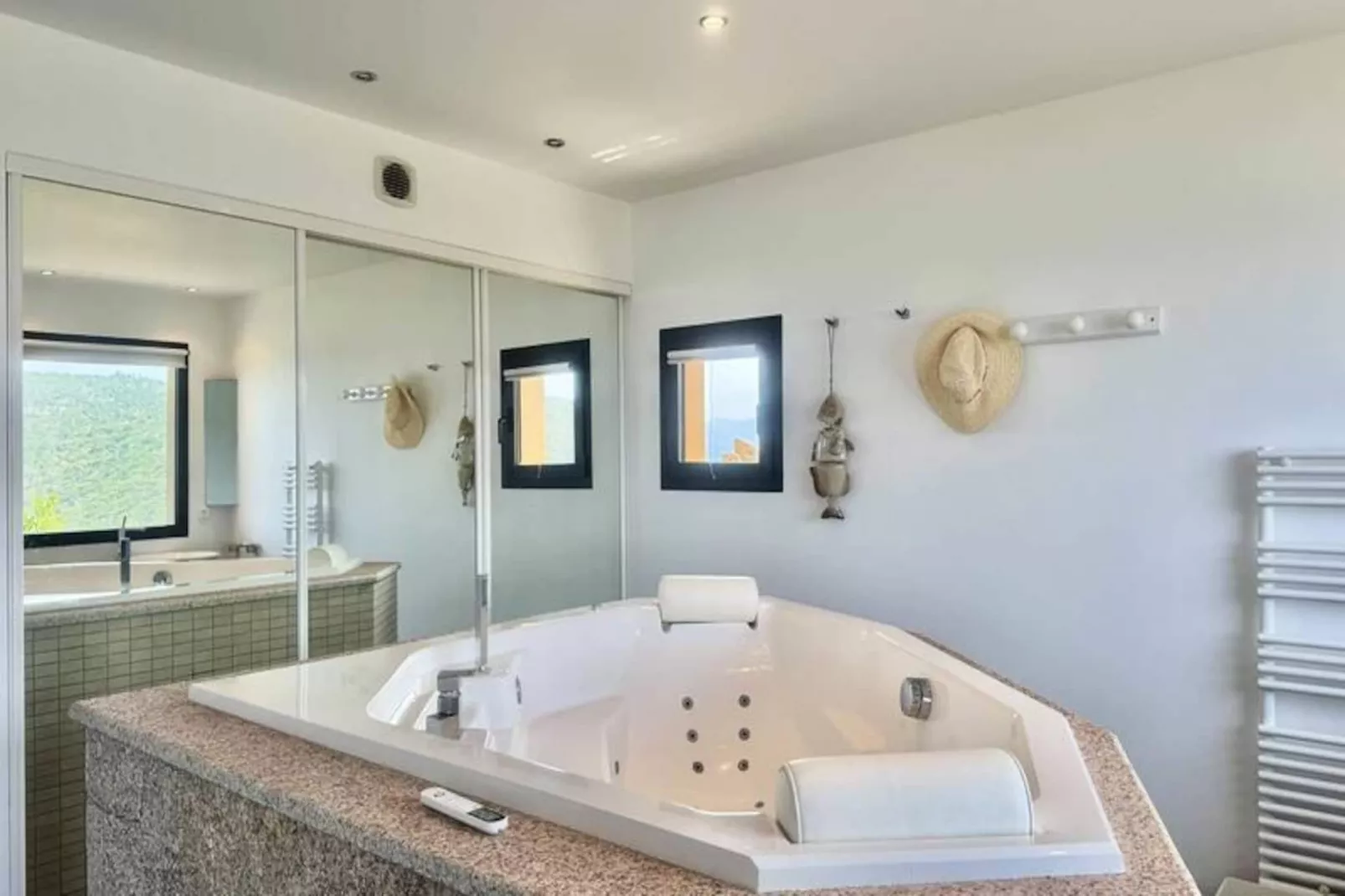 Résidence Sull001-sartene-Niet-getagd