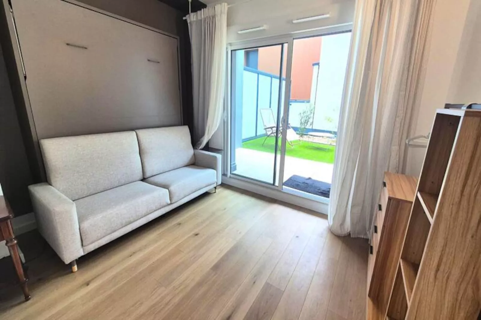 Résidence Paris-Niet-getagd