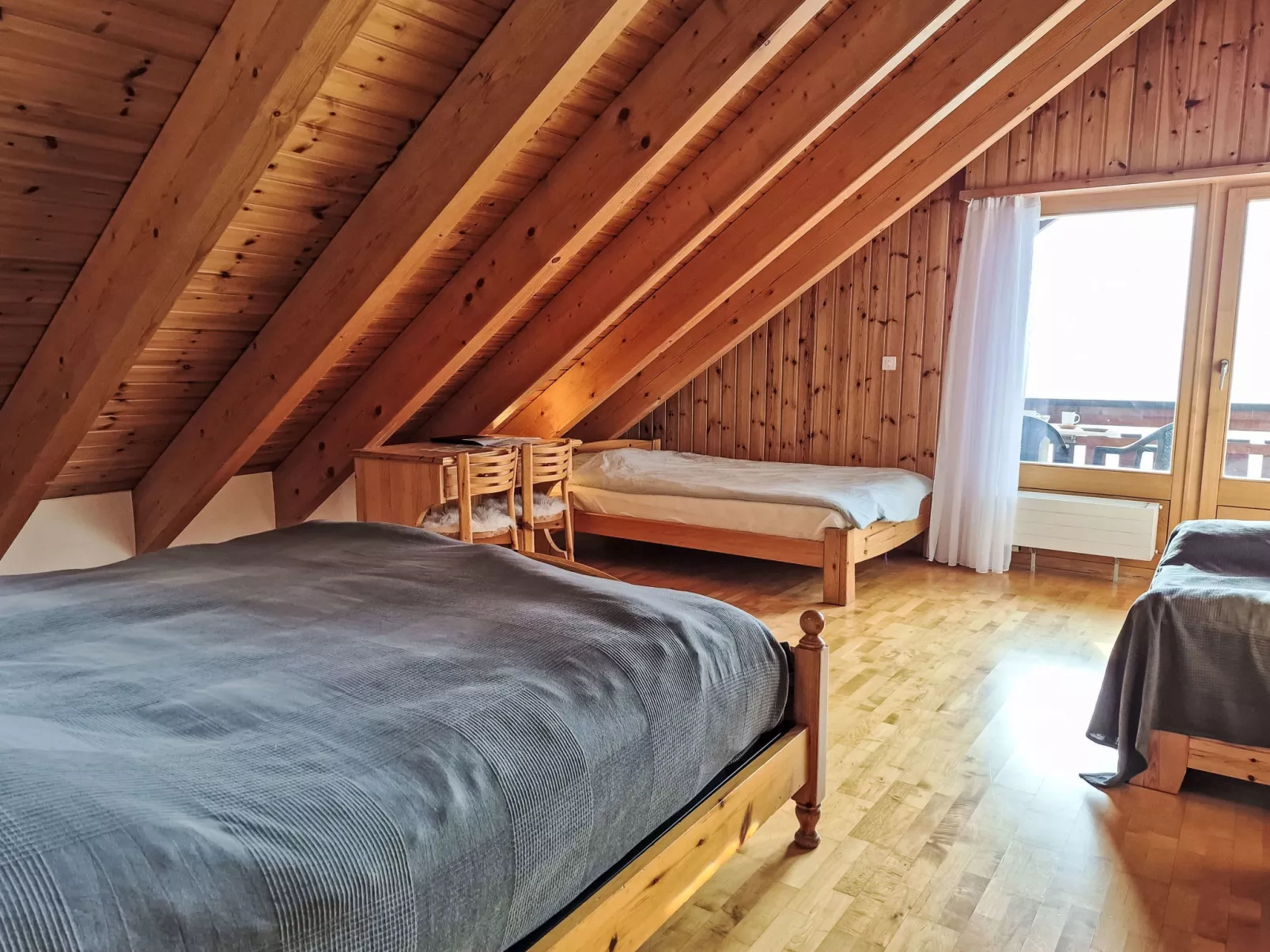 Les Thermalies 202-Binnen