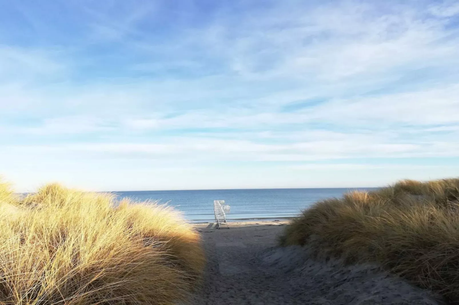 Luxe toevluchtsoord bij Bratten Strand-By Traum-Waterzicht