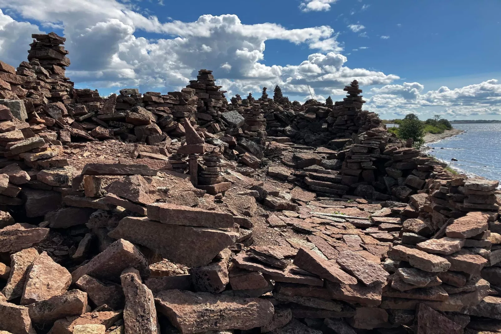 Nostalgische eilandidylle in Aâ€“land-By Traum-Waterzicht