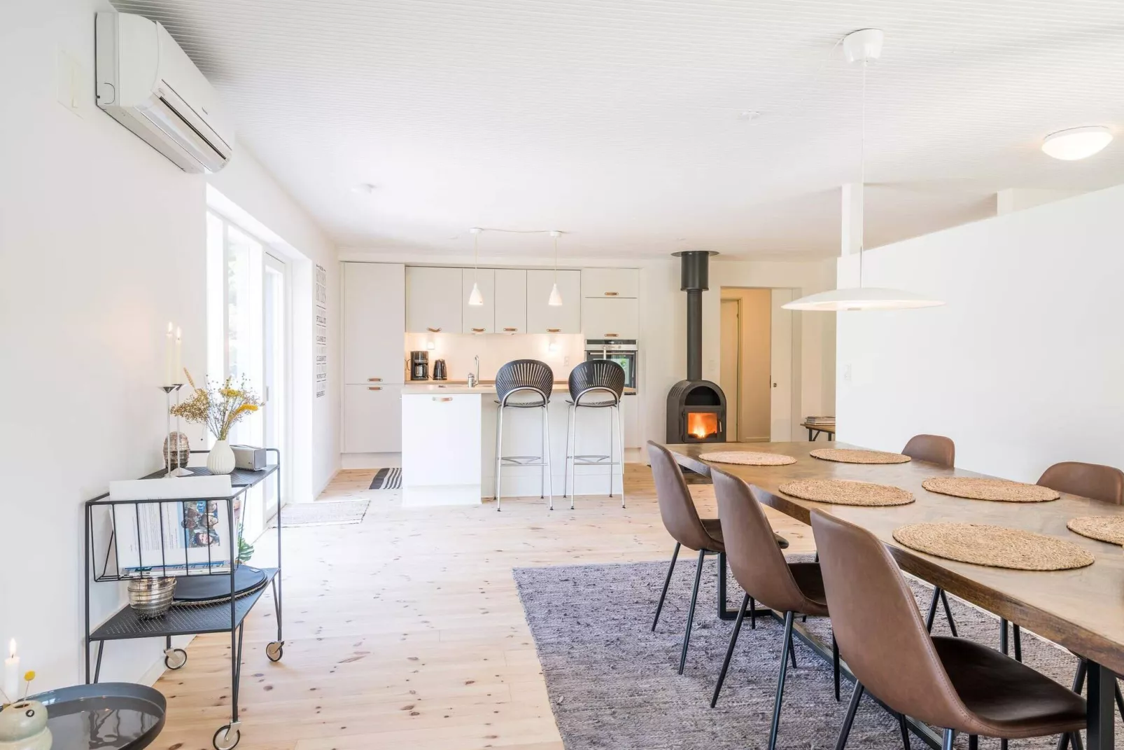 7 persoons vakantie huis op een vakantie park in Henne-Binnen
