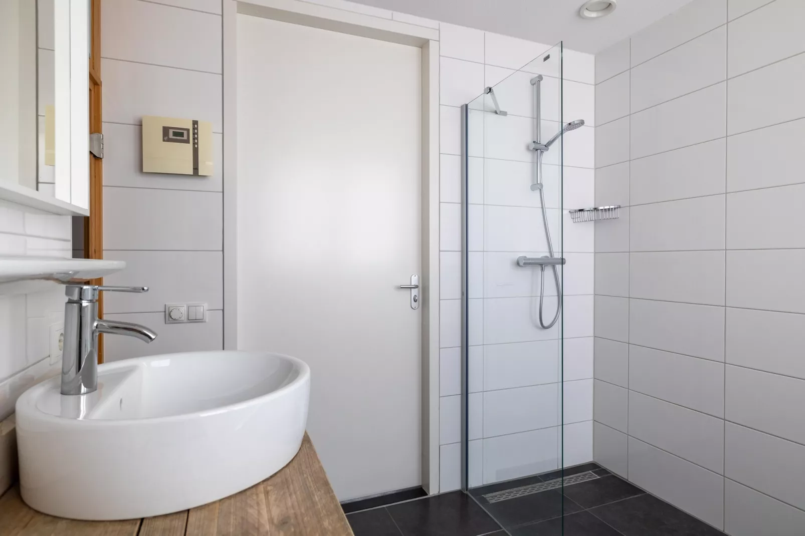 Appartement Kaapduinseweg 13 Dishoek 13D luxe 6p sauna-Badkamer