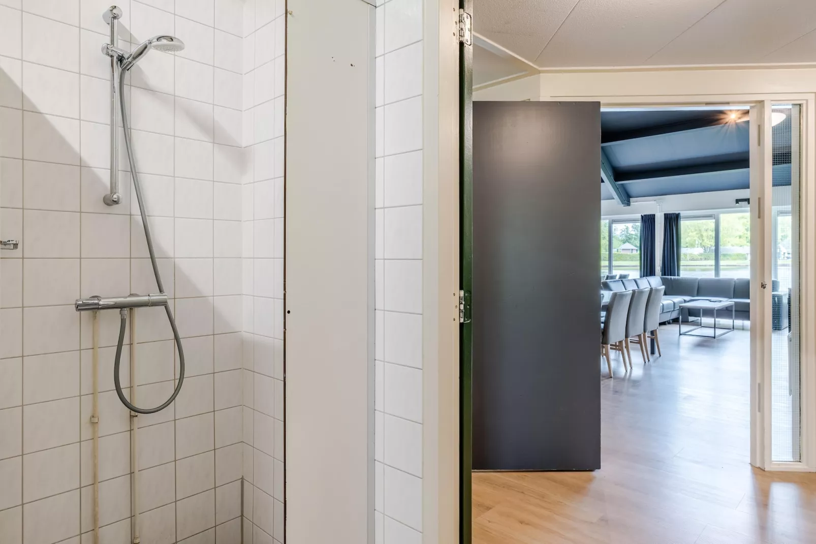 Hunzepark 9-Badkamer