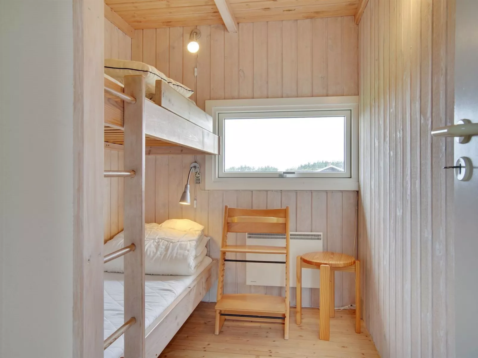 "Viktoria" - 400m from the sea-Binnen