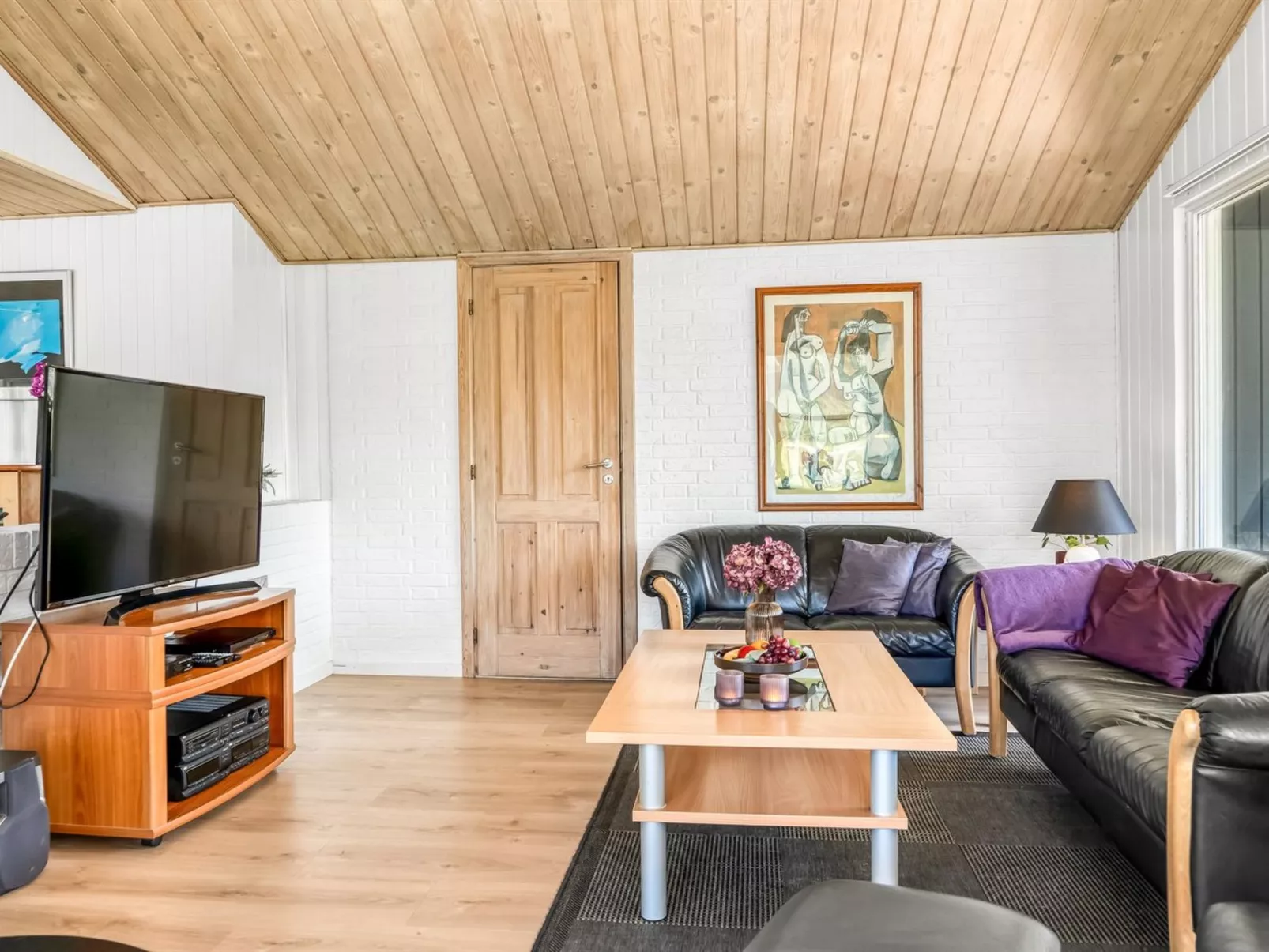 "Vilhelmiina" - 350m from the sea-Binnen