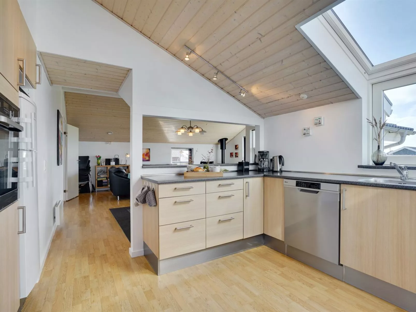 "Hildegunda" - 950m from the sea-Binnen