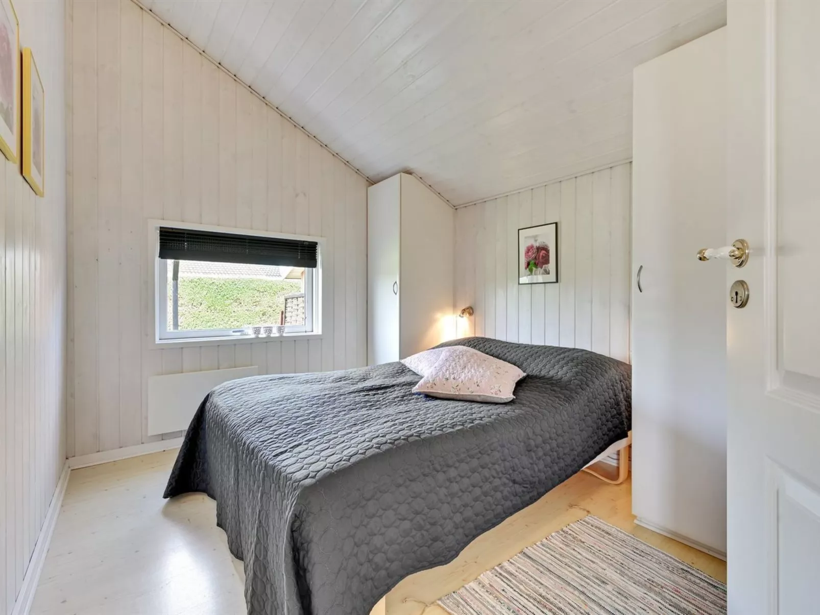 "Dyrken" - 200m from the sea-Binnen