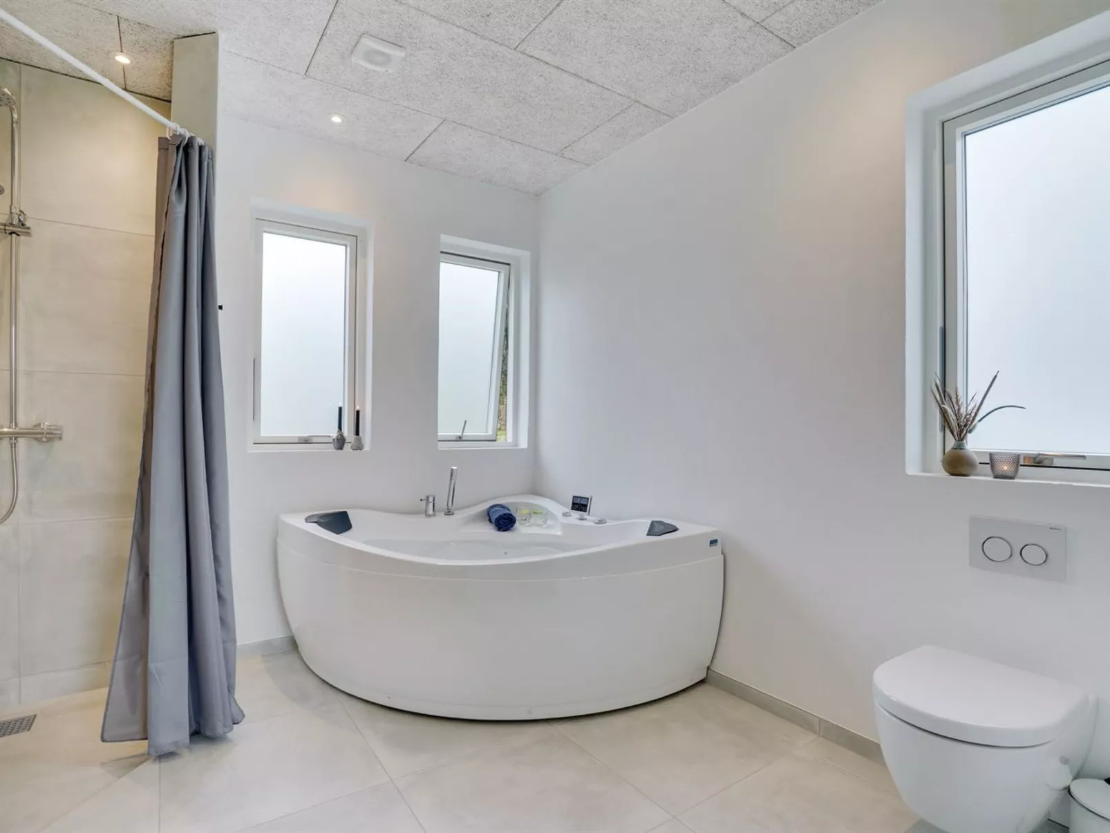 "Elso" - 600m to the fjord-Binnen