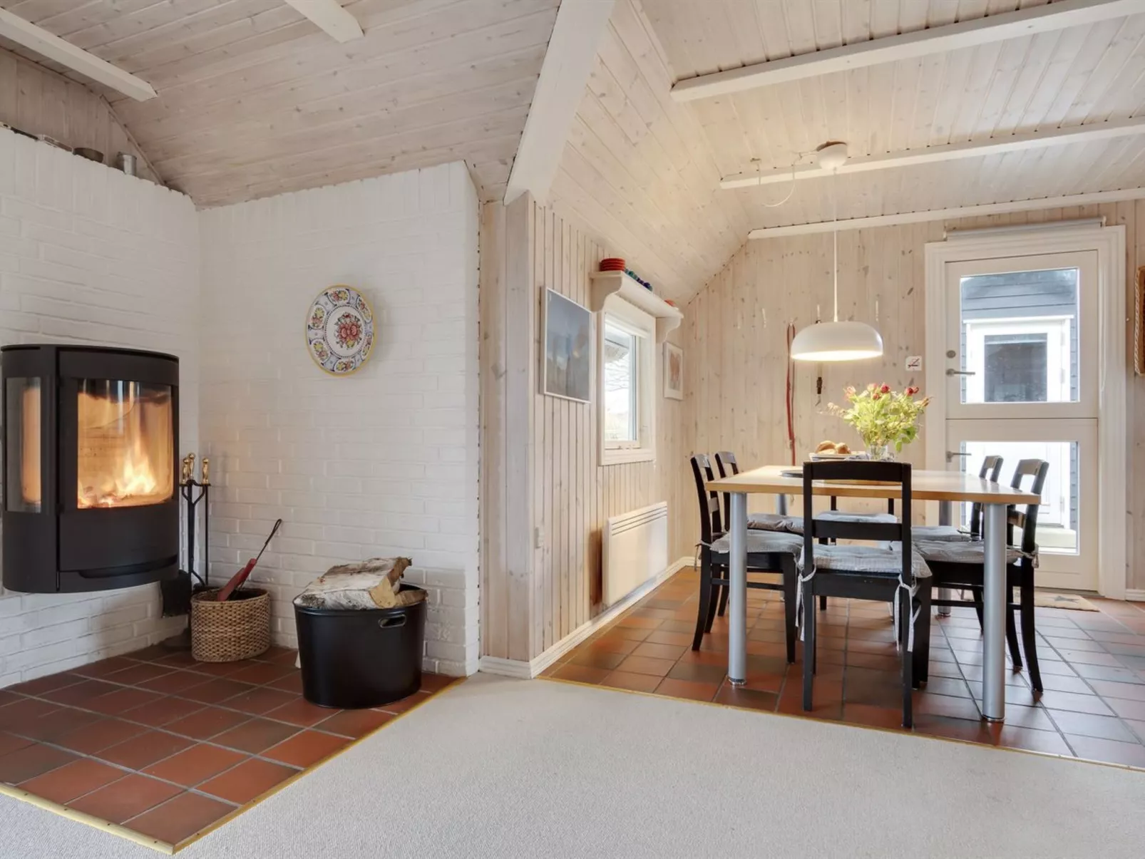 "Annli" - 1.5km from the sea-Binnen