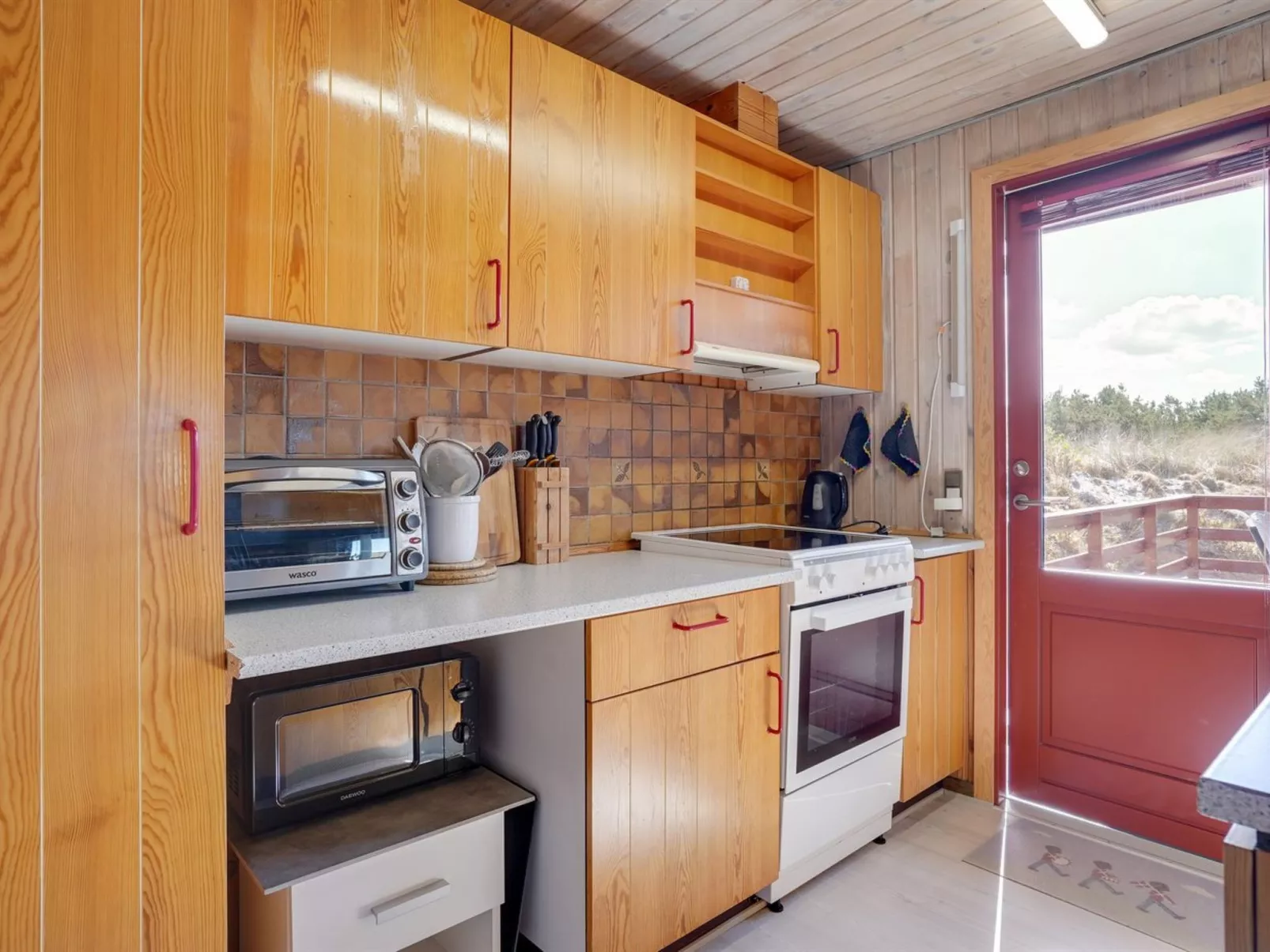 "Eljene" - 750m from the sea-Binnen