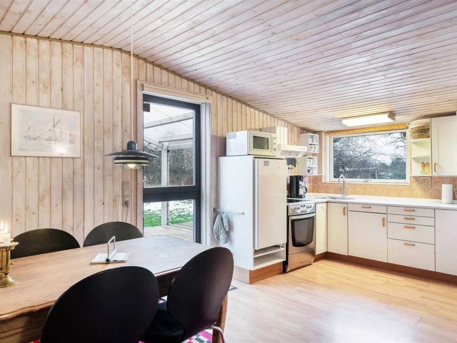 "Gonda" - 500m from the sea-Binnen