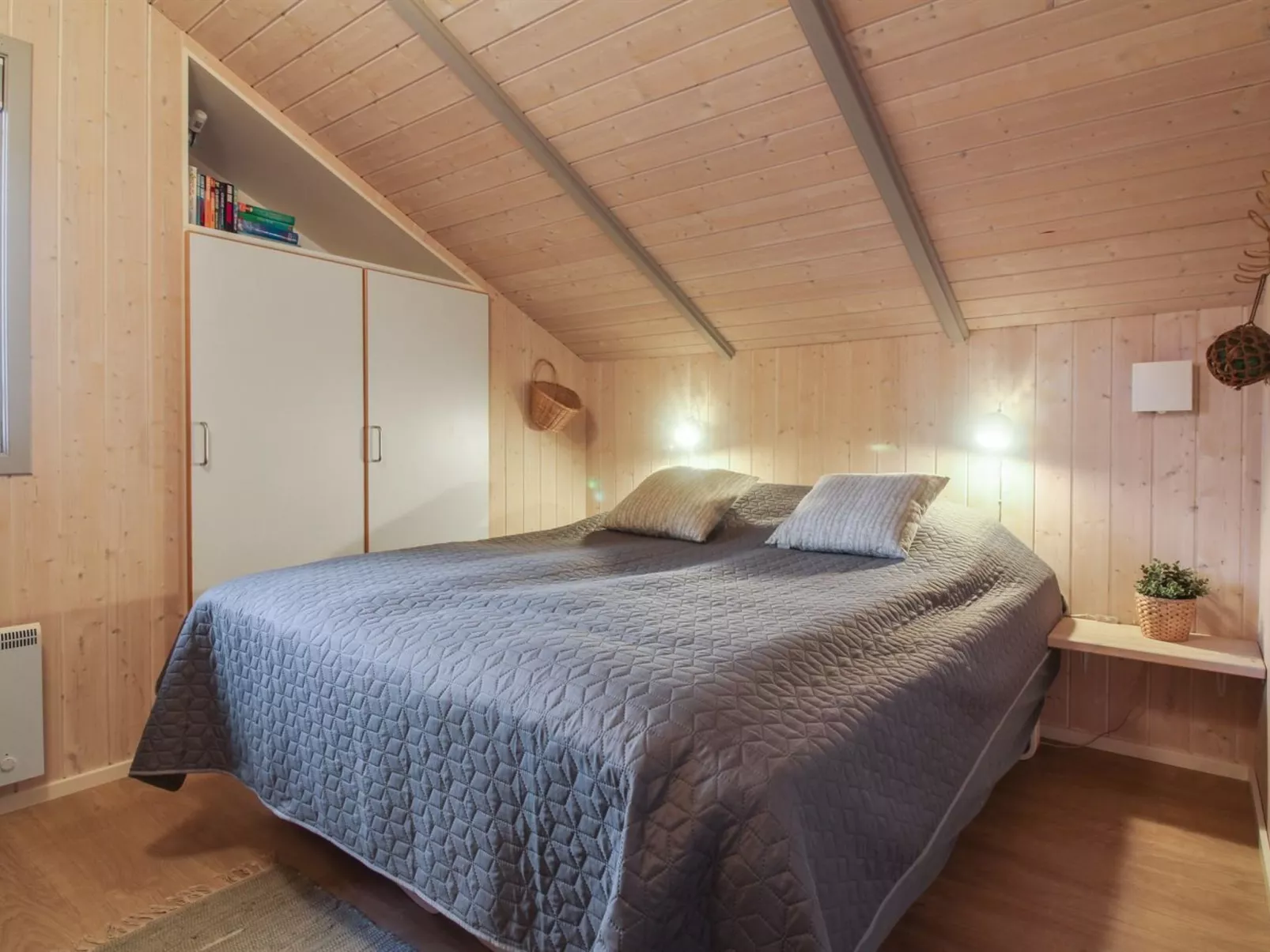 "Lovisa" - 500m from the sea-Binnen