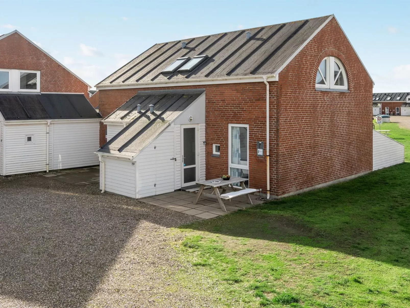 "Ameli" - 2.3km from the sea-Buiten