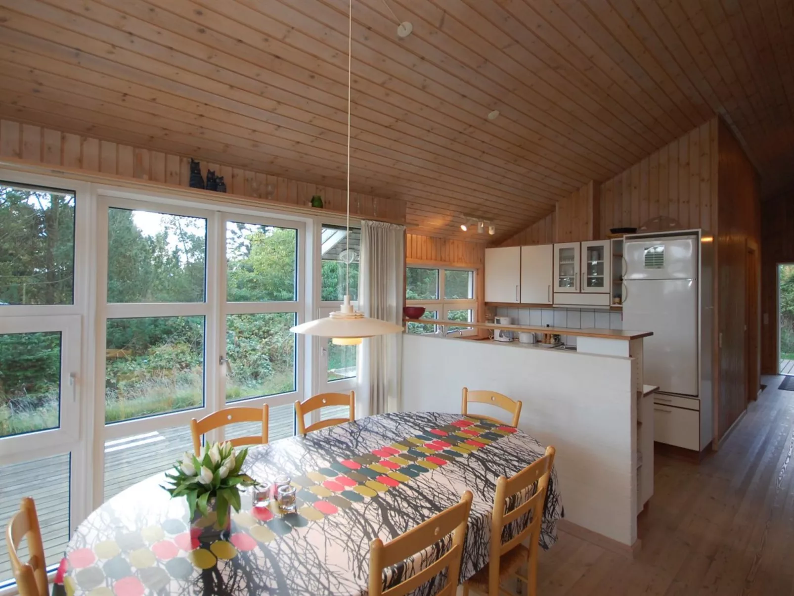 "Jaakob" - 4km from the sea-Binnen