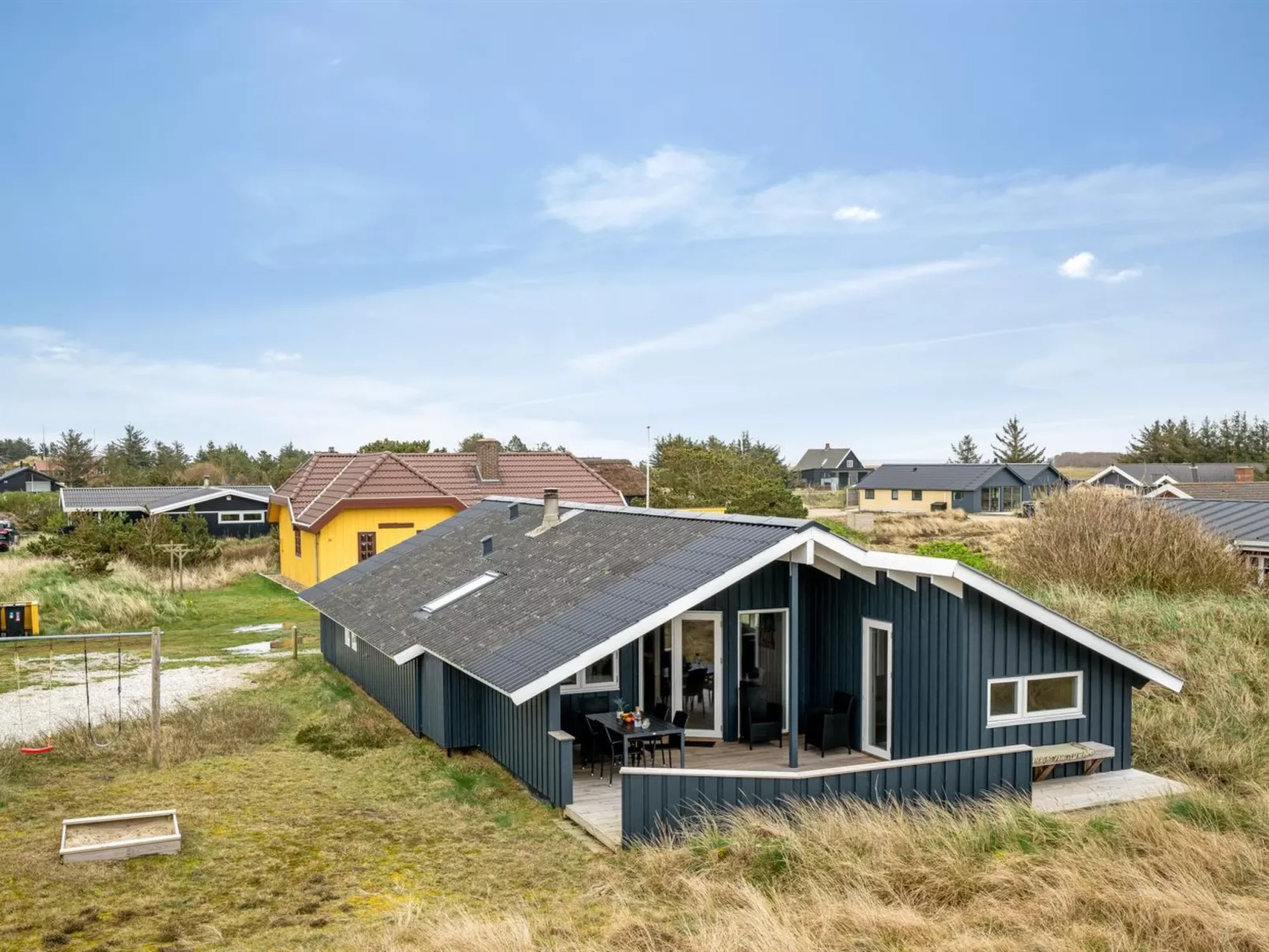 "Estella" - 500m to the fjord-Buiten