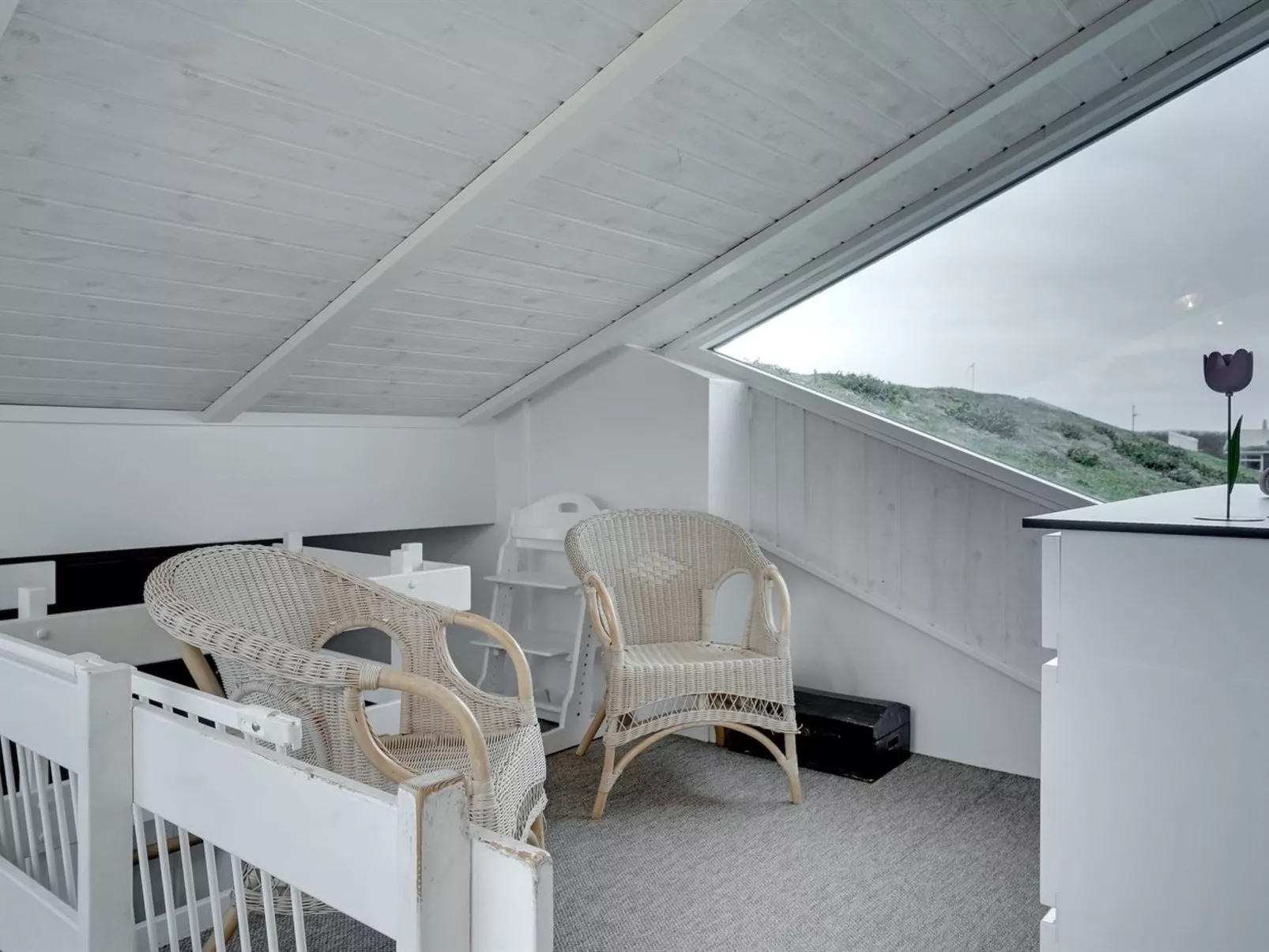 "Swerting" - 230m from the sea-Binnen