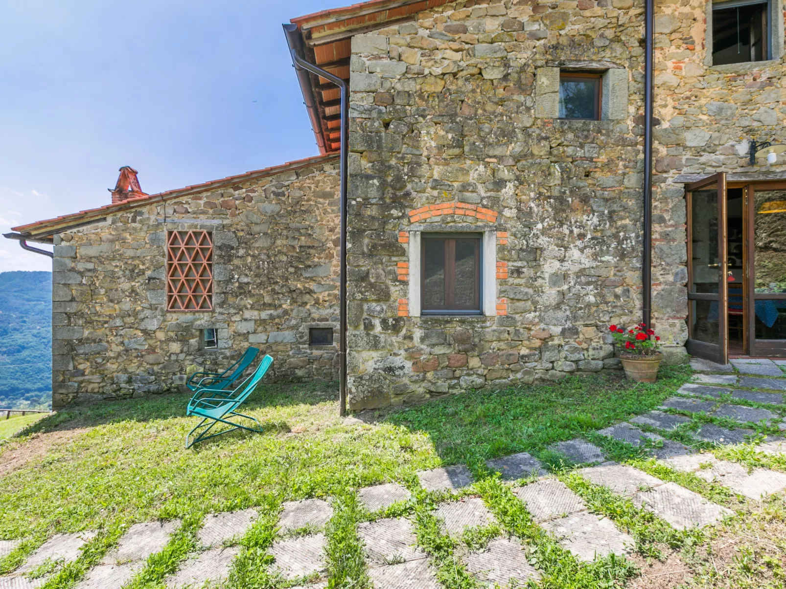 Podere Cima a Zano /Apt. Tinaia-Buiten