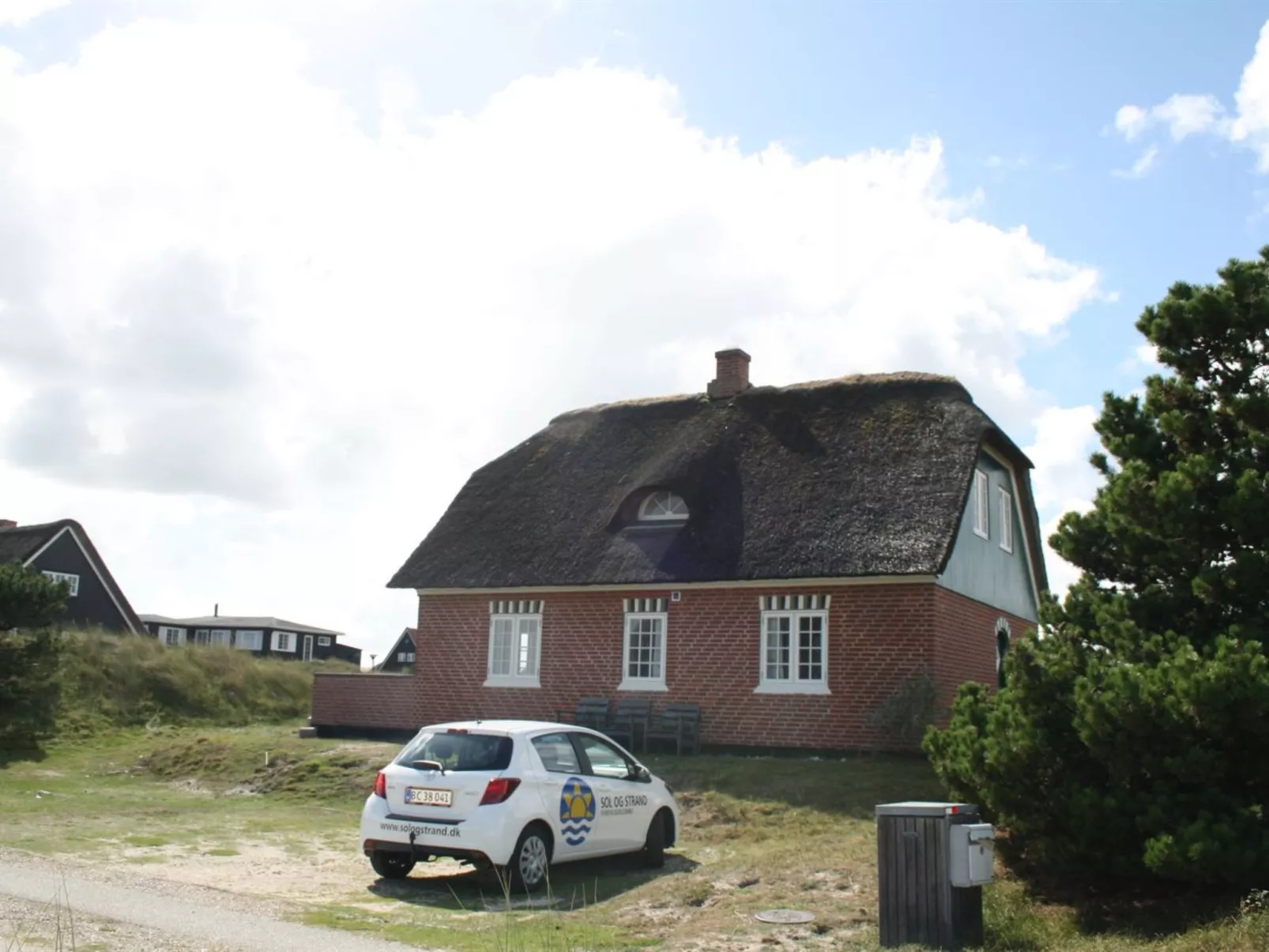 "Liselott" - 300m from the sea-Buiten