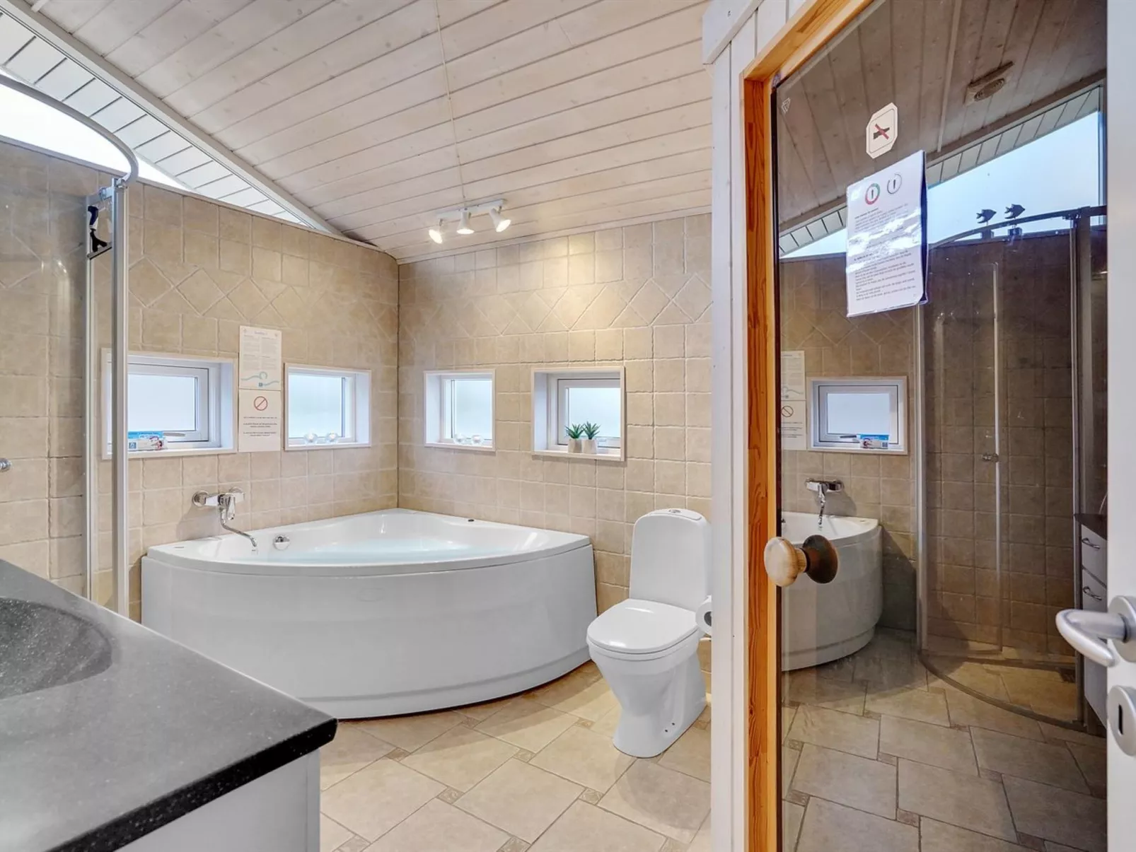 "Stefanka" - 600m from the sea-Binnen