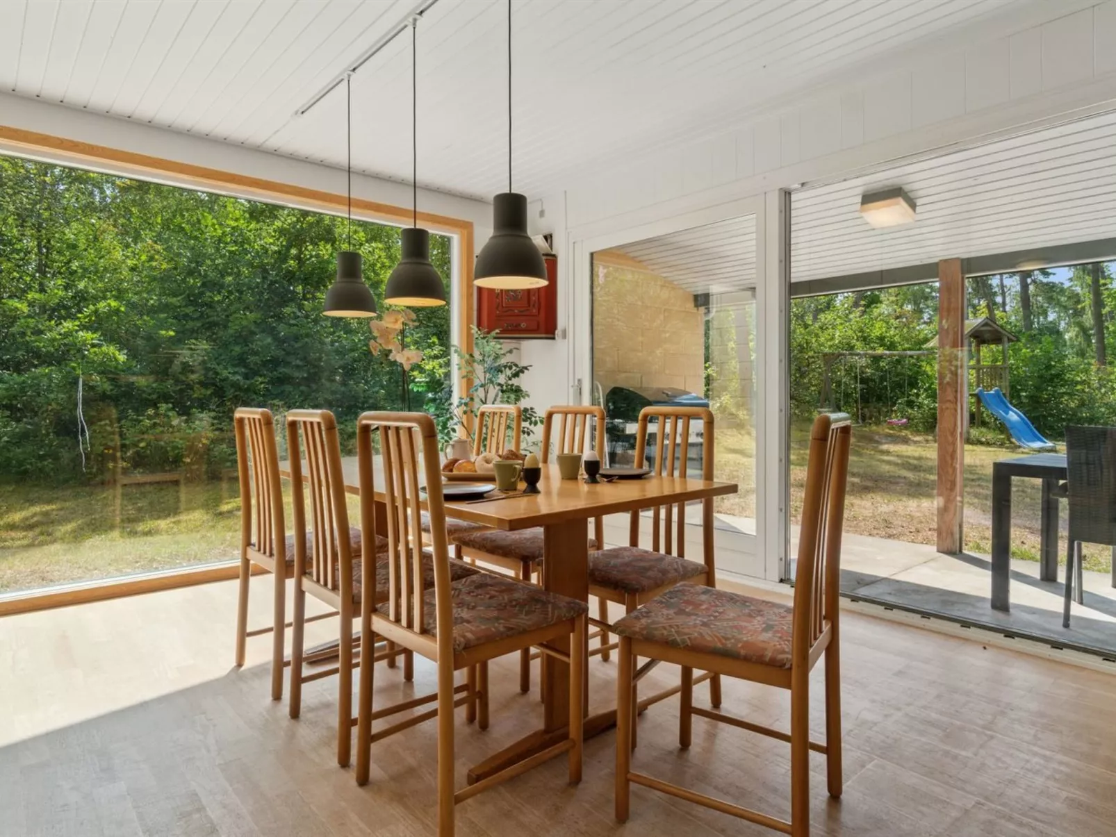 "Henri" - 800m from the sea-Binnen