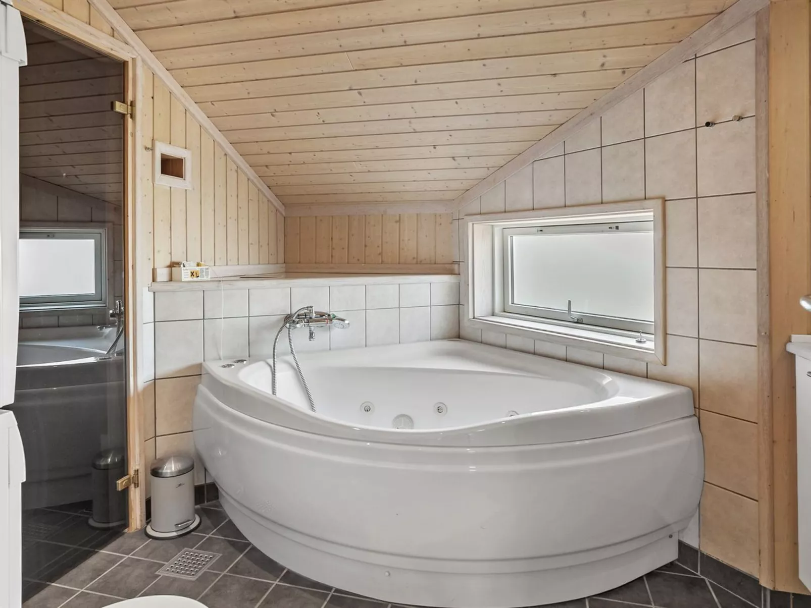 "Godtfrede" - 950m from the sea-Binnen