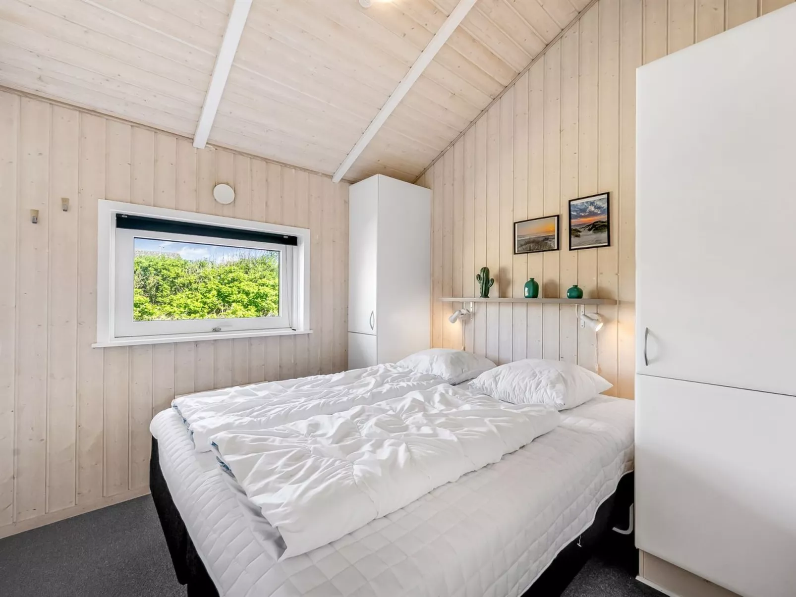 "Sylta" -  from the sea-Binnen