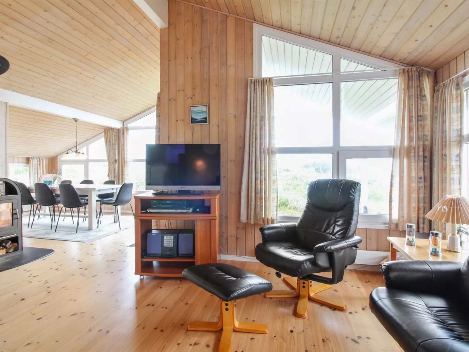 "Gamal" - 400m from the sea-Binnen