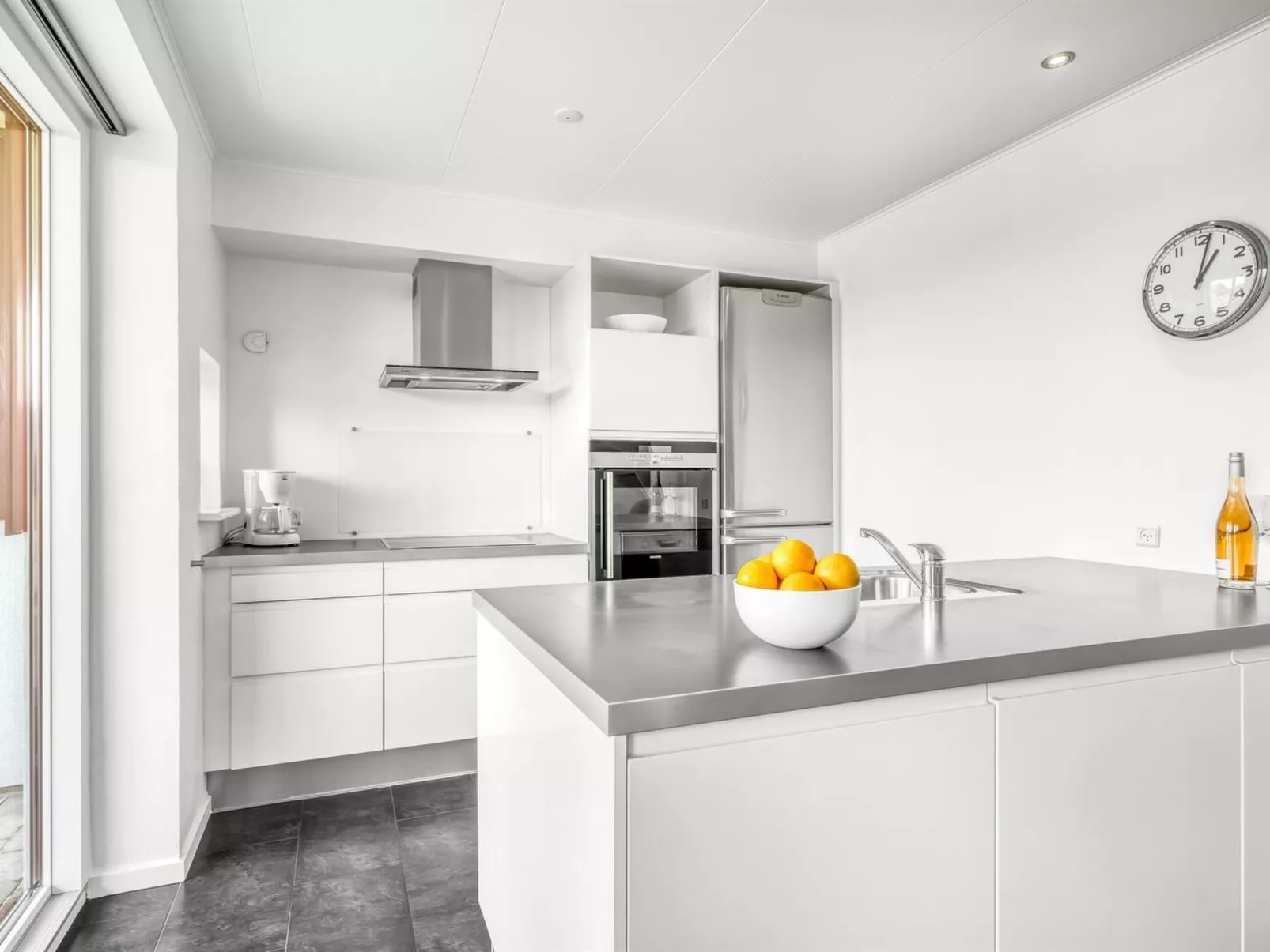 "Keimo" - 600m from the sea-Binnen