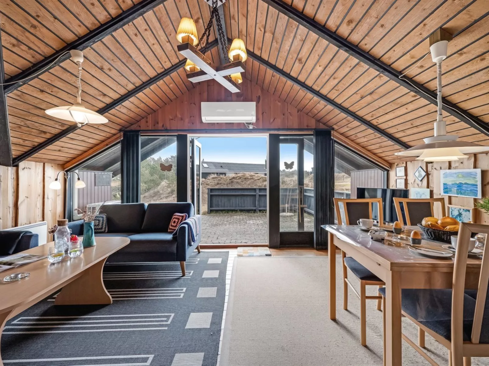 "Delia" - 300m from the sea-Binnen