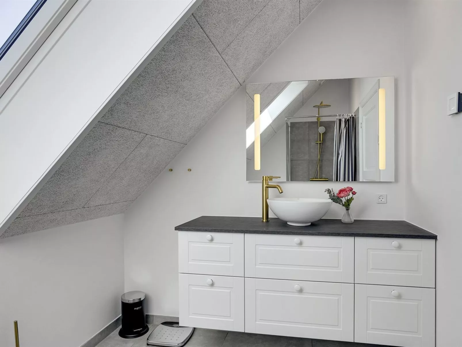 "Alf" - 200m from the sea-Binnen