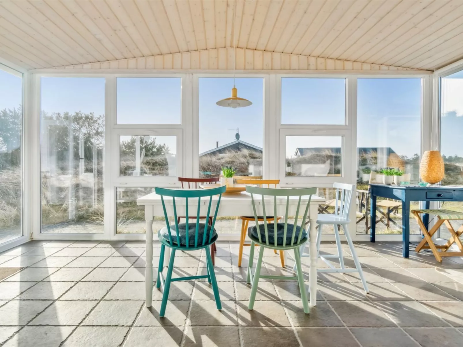 "Avelin" - 800m from the sea-Binnen