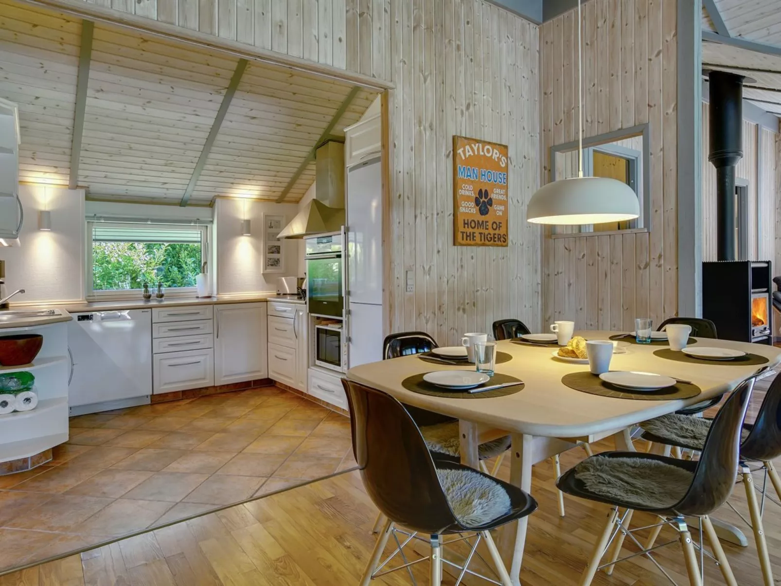 "Sida" - 600m from the sea-Binnen