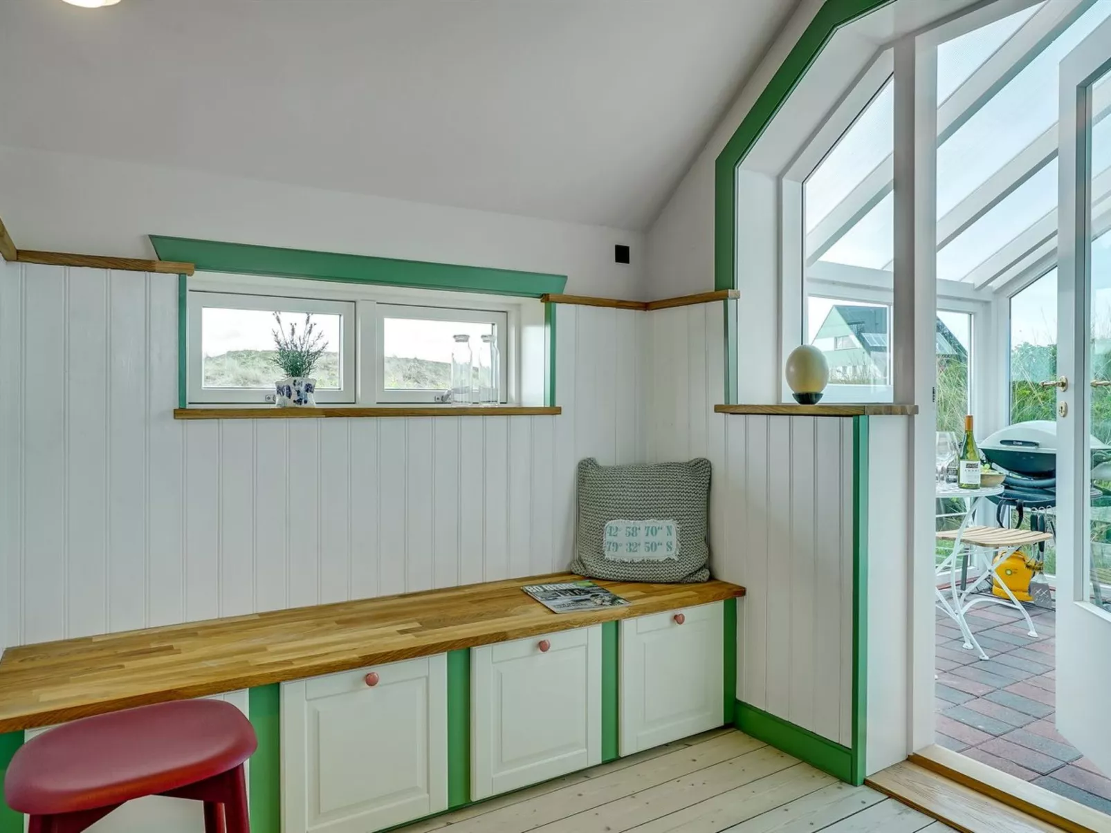 "Quirina" - 75m from the sea-Binnen