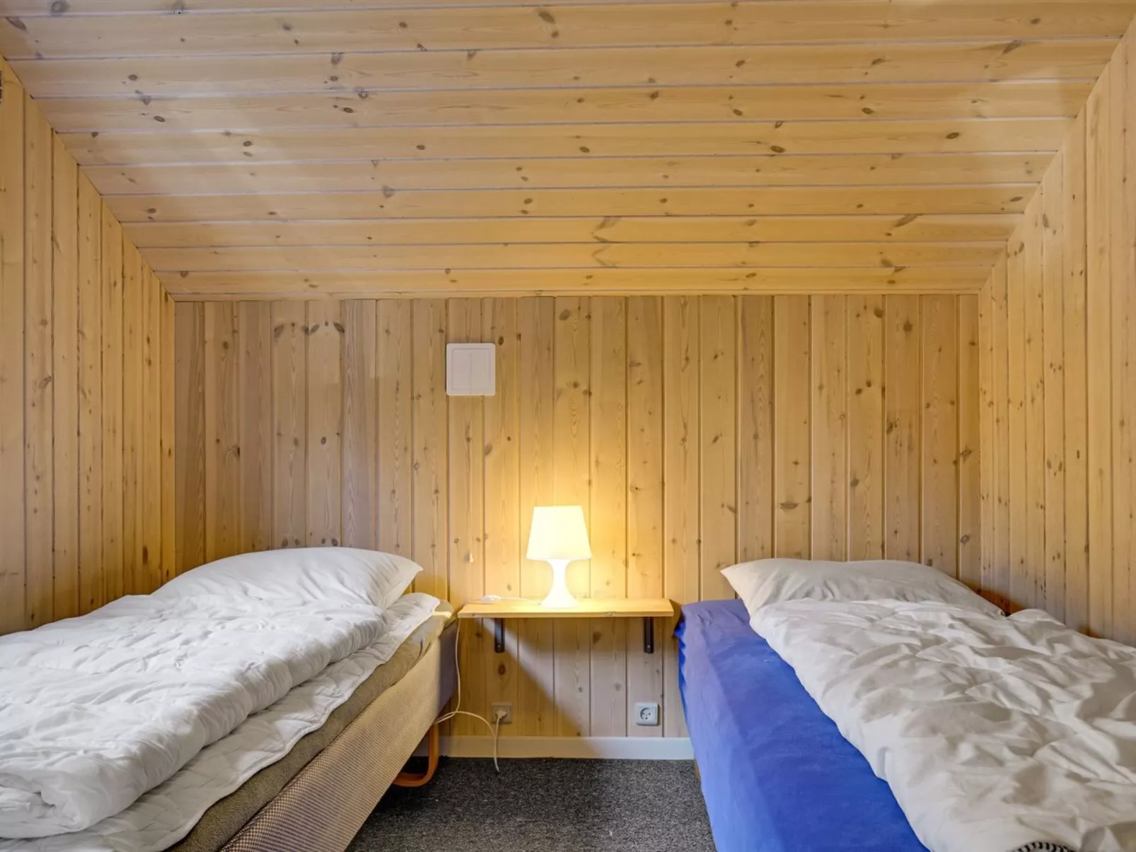 "Tyki" - 12km from the sea-Binnen