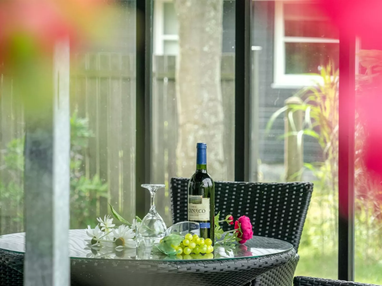 "Juditha" - 400m from the sea-Binnen