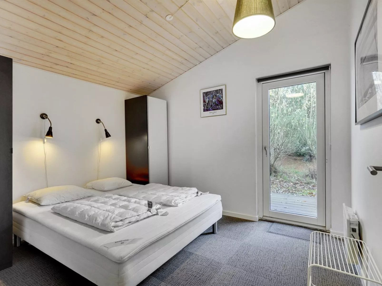 "France" - 1.1km from the sea-Binnen