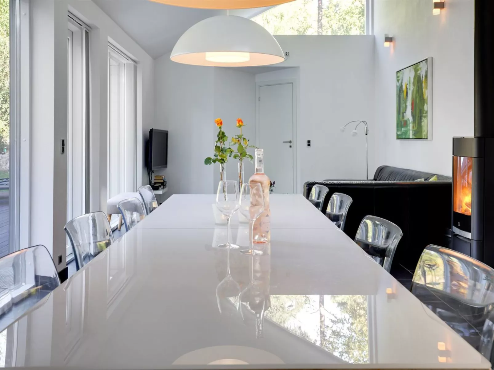 "Elza" - 800m from the sea-Binnen