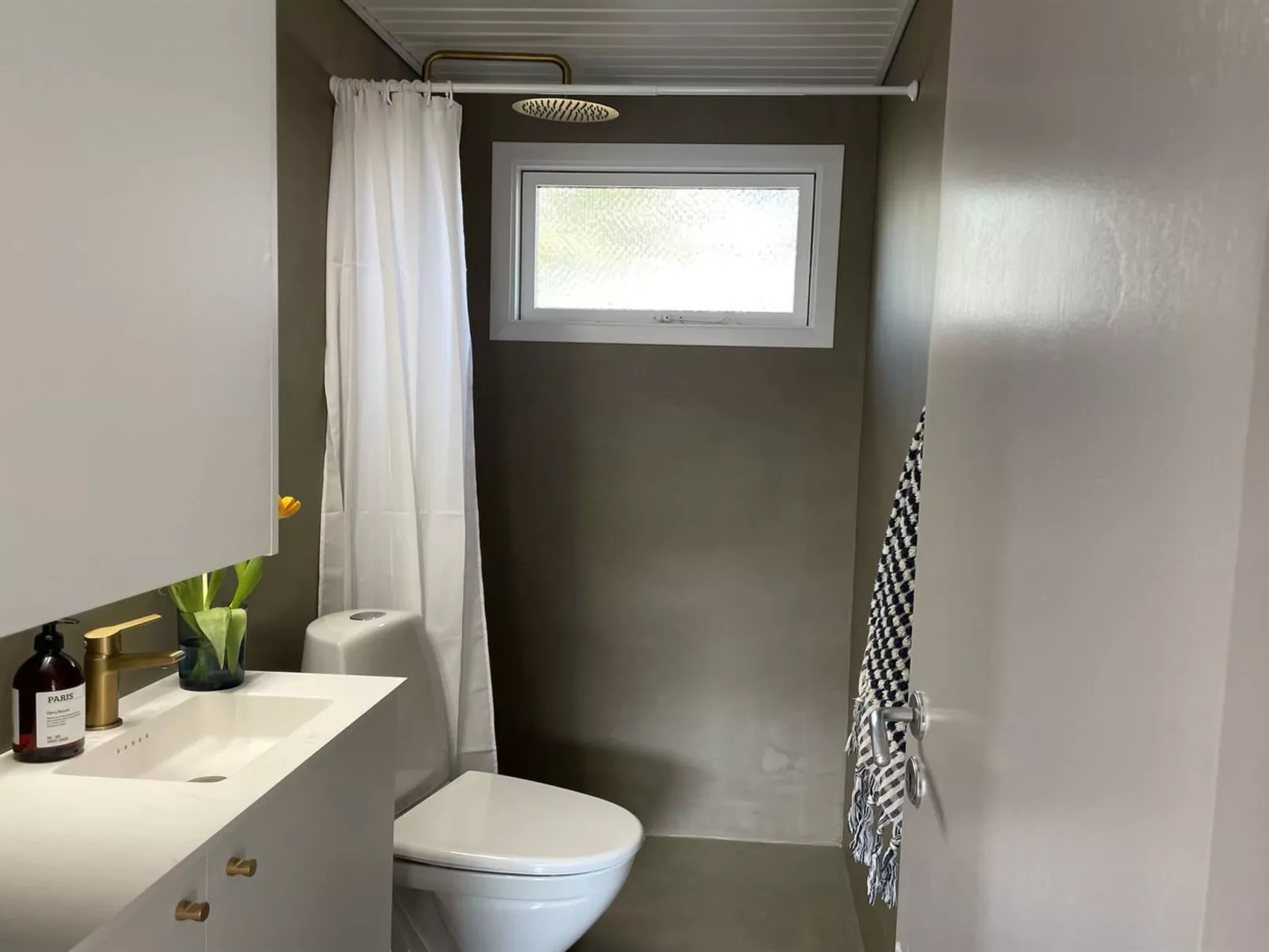 "Gottfride" - 922m from the sea-Binnen