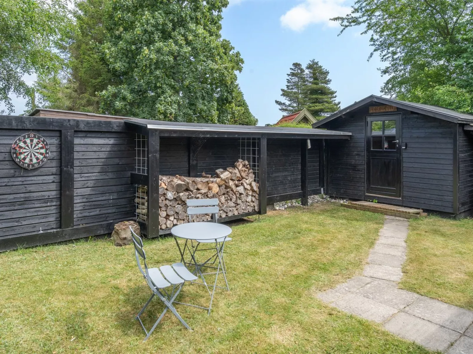 "Edin" - 400m from the sea-Buiten