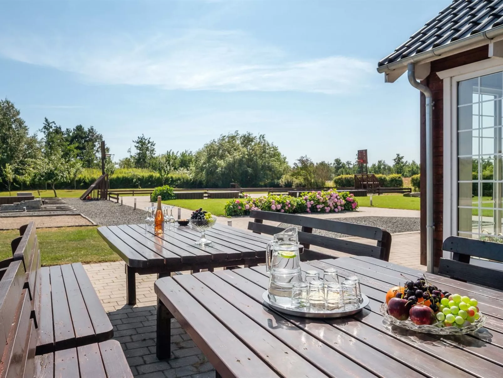 "Emelita" - 900m from the sea-Buiten