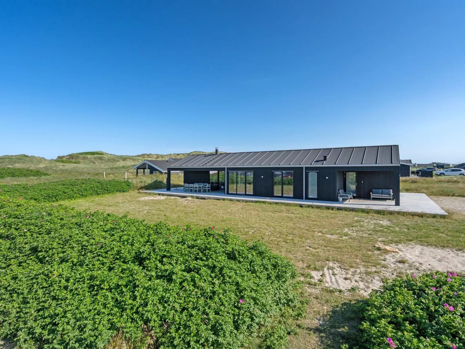 "Aiko" - 50m from the sea-Buiten