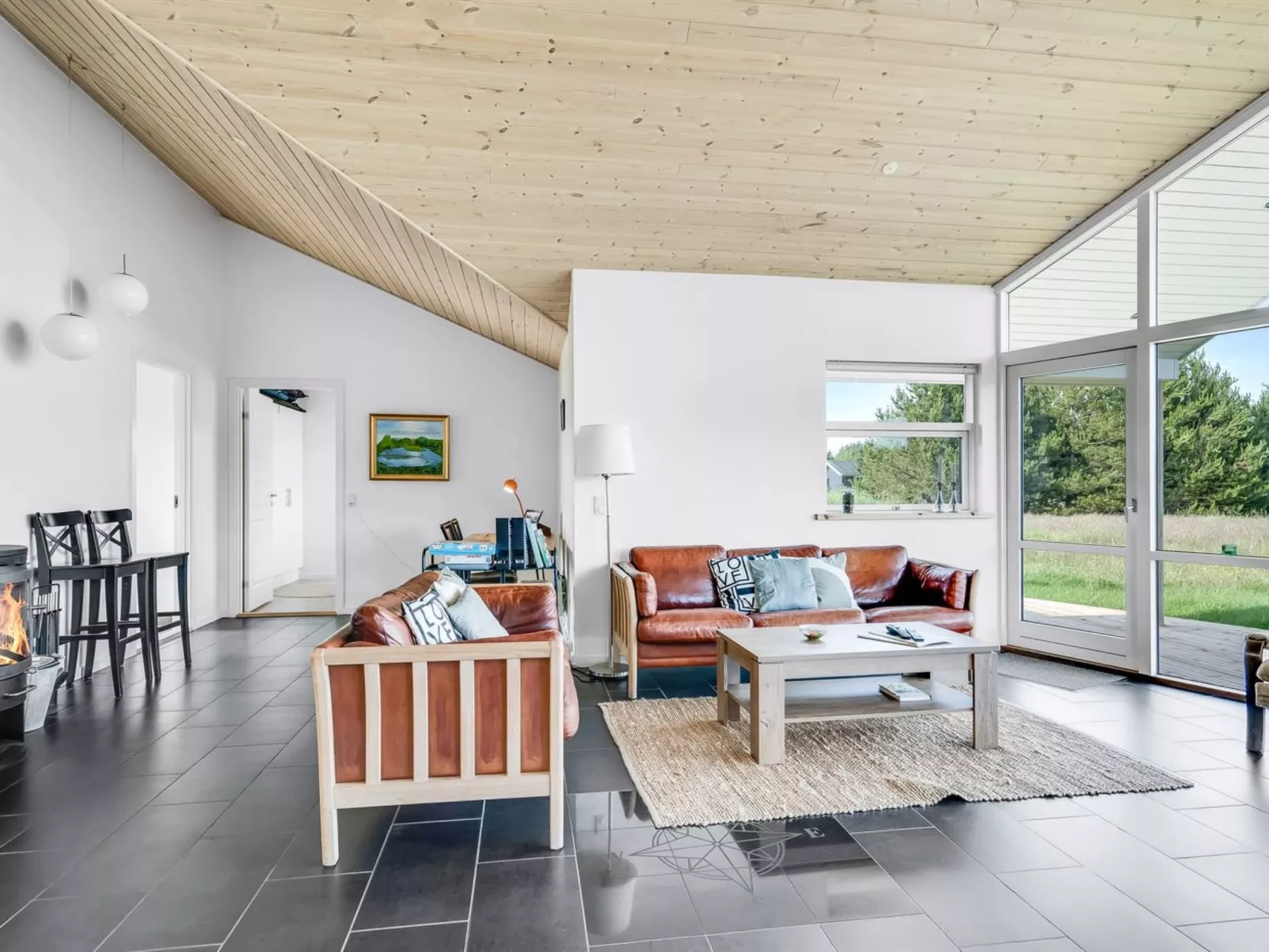 "Sulki" - 3.5km from the sea-Binnen