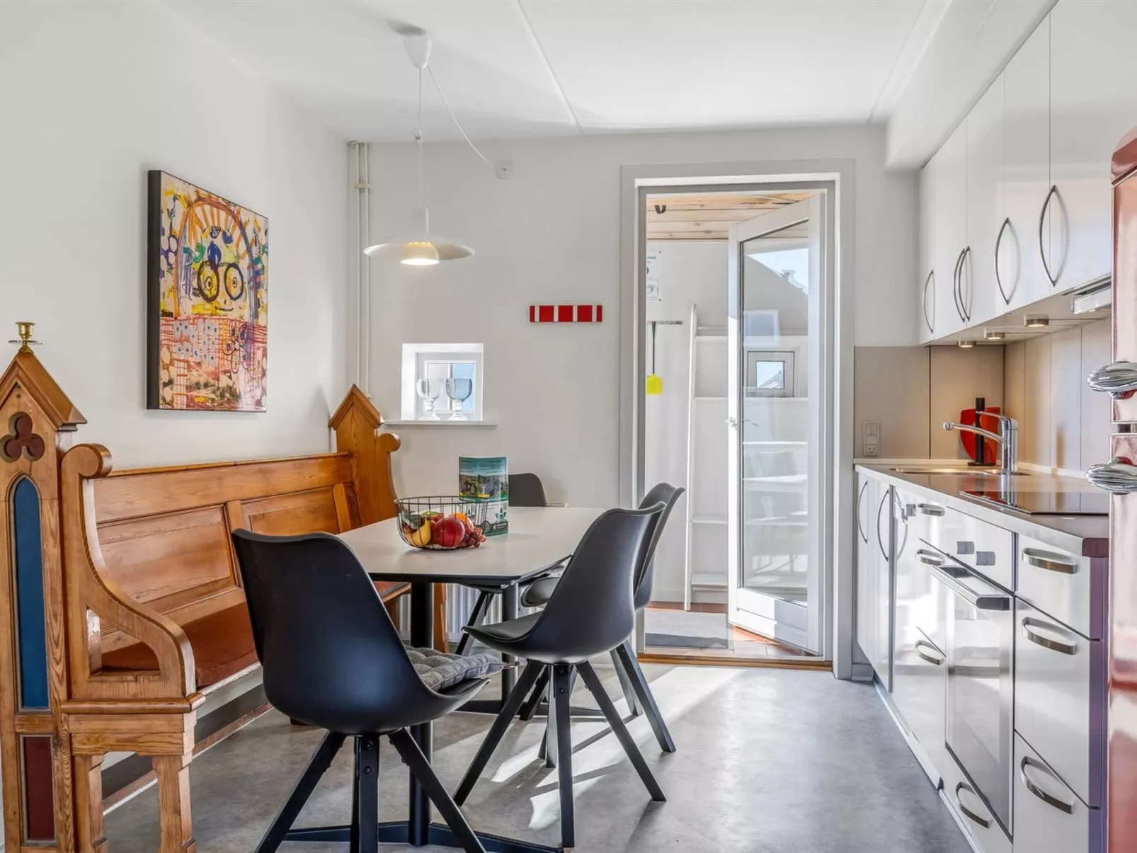 "Niilo" - 1.7km from the sea-Binnen