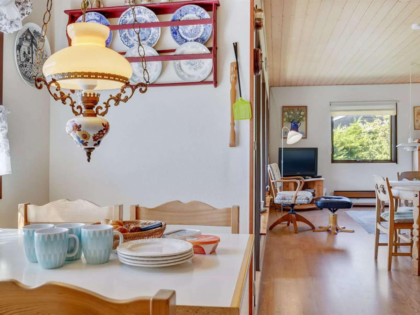 "Maelle" - 600m from the sea-Binnen