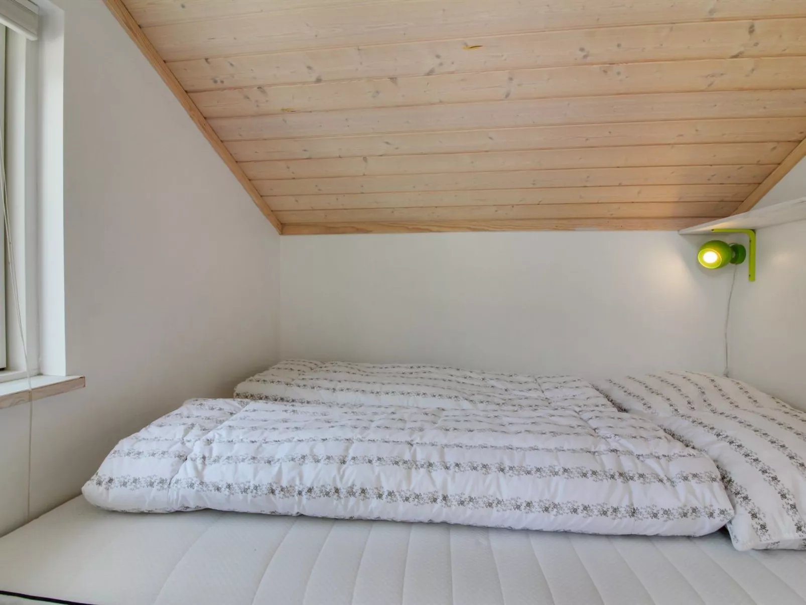 "Felippa" - 25m from the sea-Binnen