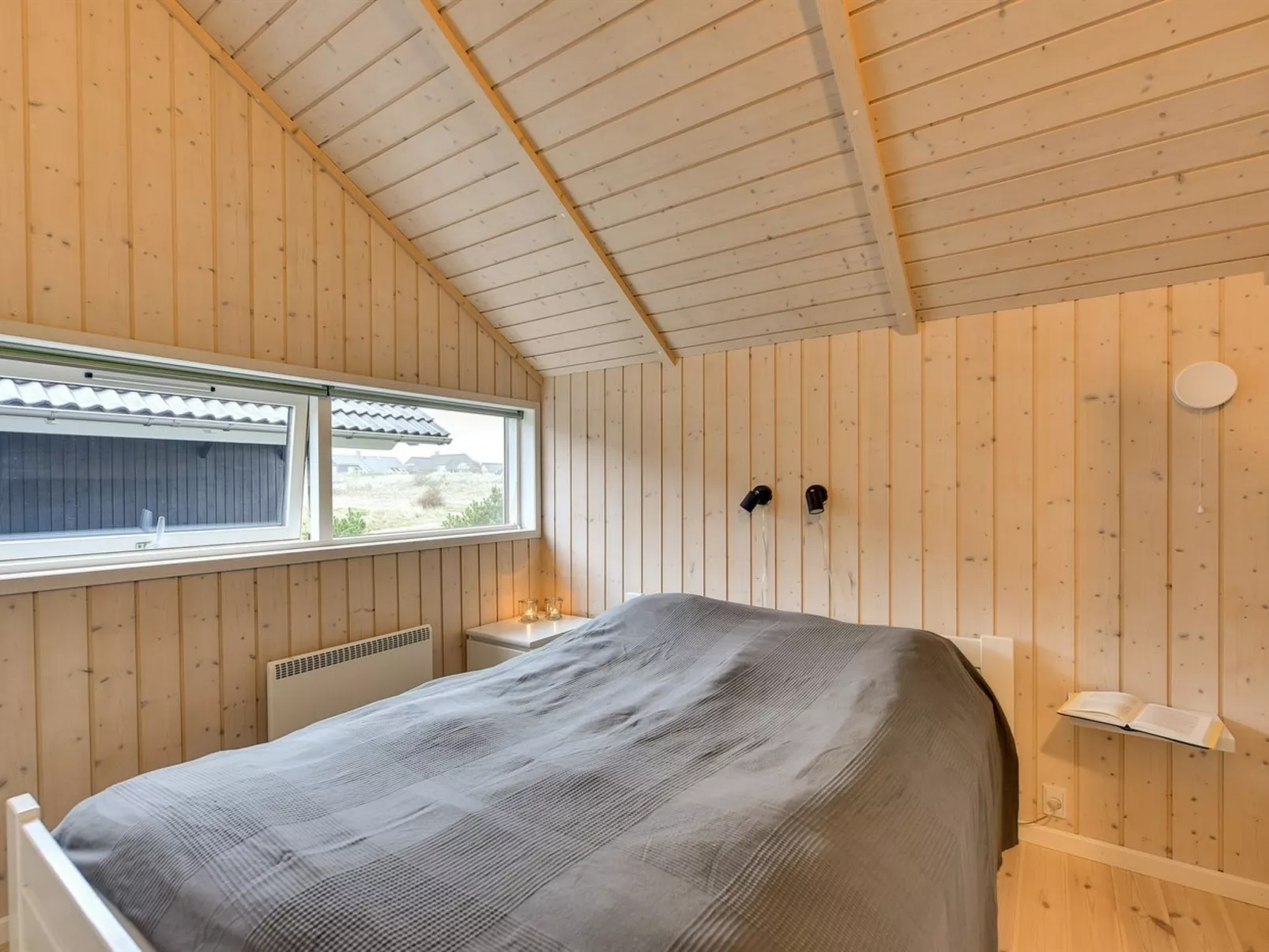 "Christan" - 1.2km from the sea-Binnen